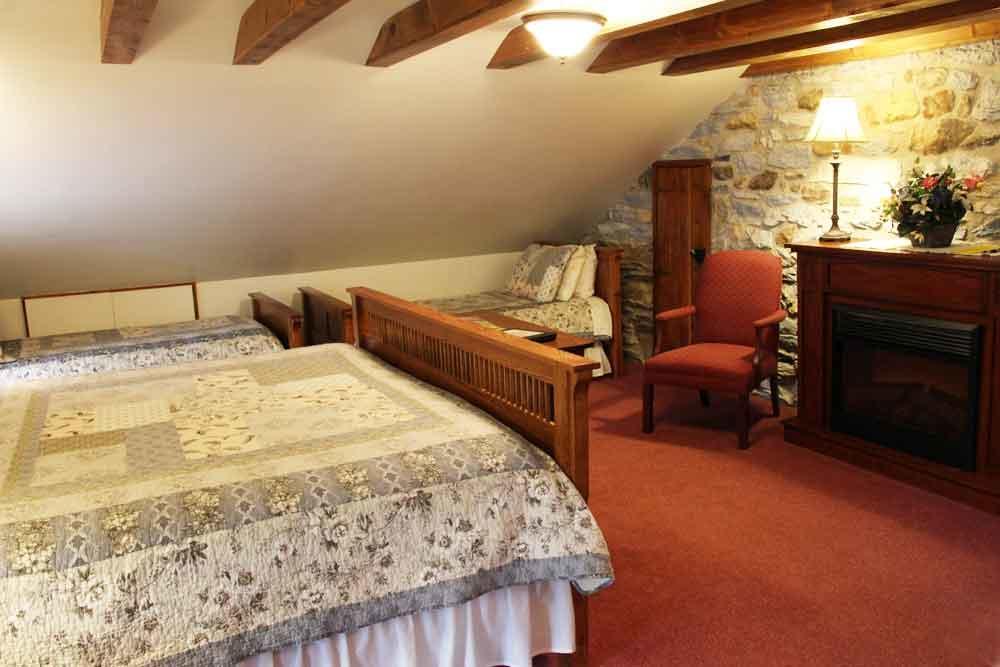 Rocky Acre Farm Bed & Breakfast Mount Joy Экстерьер фото